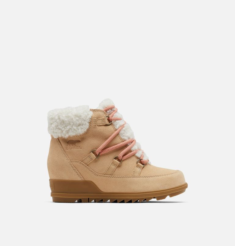 Women's sorel boots store with pink laces