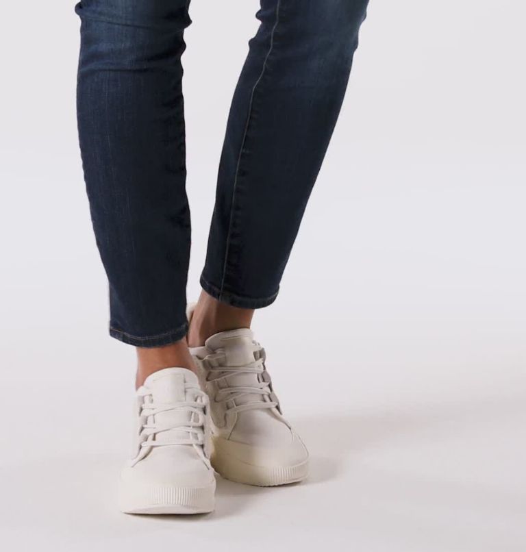 OUT N ABOUT� III LOW SNEAKER CANVAS WP | 125 | 6, Color: Sea Salt, Chalk
