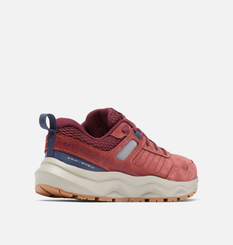 Women's Plateau Venture Shoe, Color: Beetroot, Nocturnal, image 9