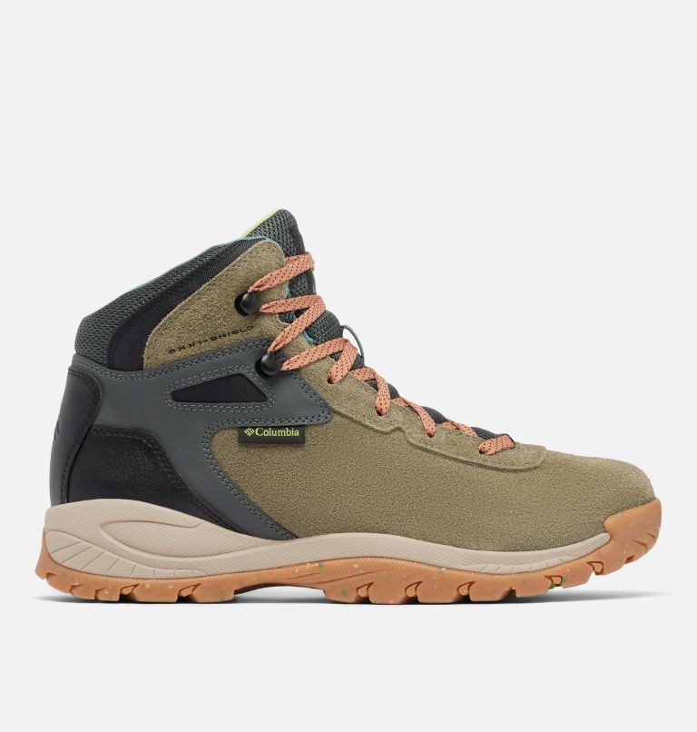 Columbia sales mountain boots