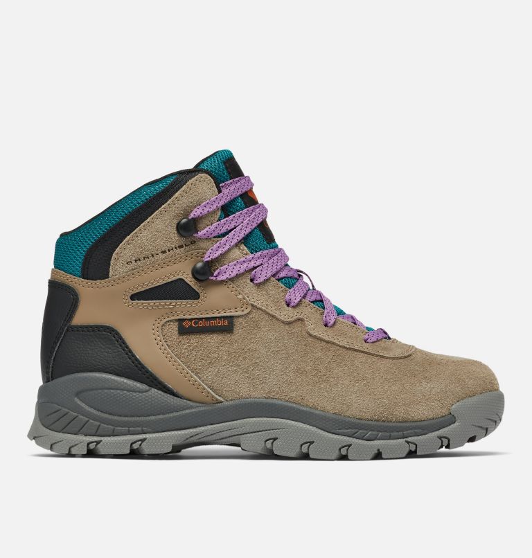 Women's Newton Ridge BC Boot, Color: Wet Sand, Cedar, image 3