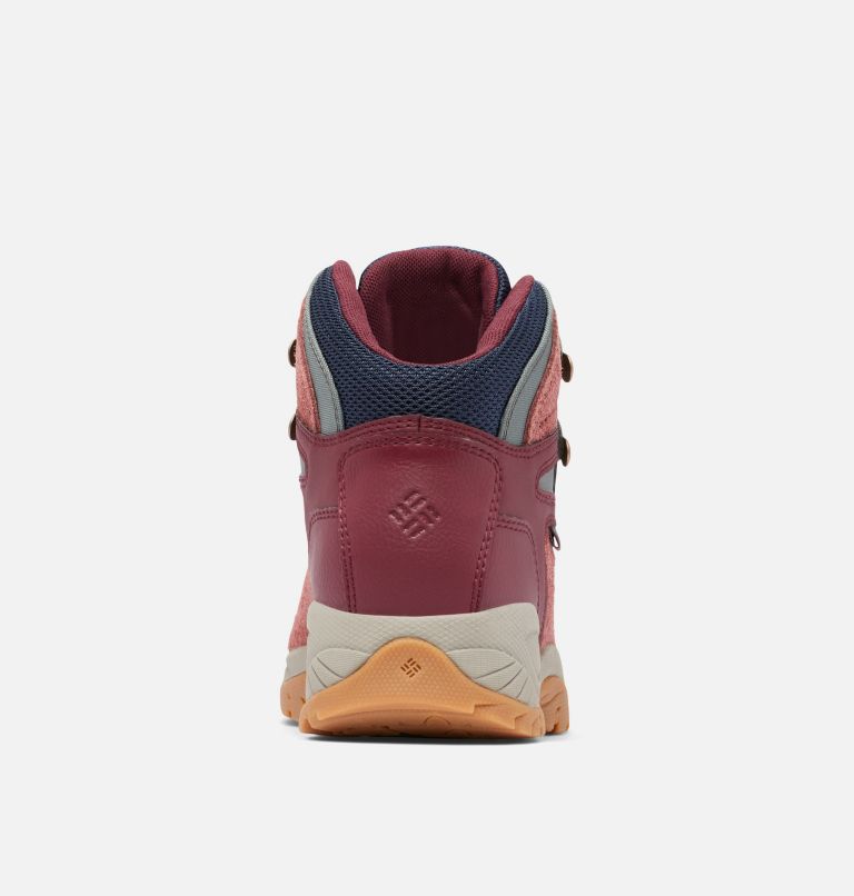 NEWTON RIDGE BC | 679 | 5.5, Color: Beetroot, Sedona Sage, image 8