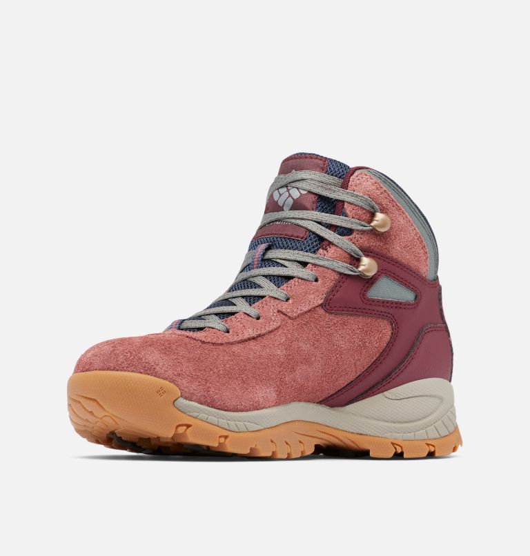NEWTON RIDGE BC | 679 | 5.5, Color: Beetroot, Sedona Sage, image 6
