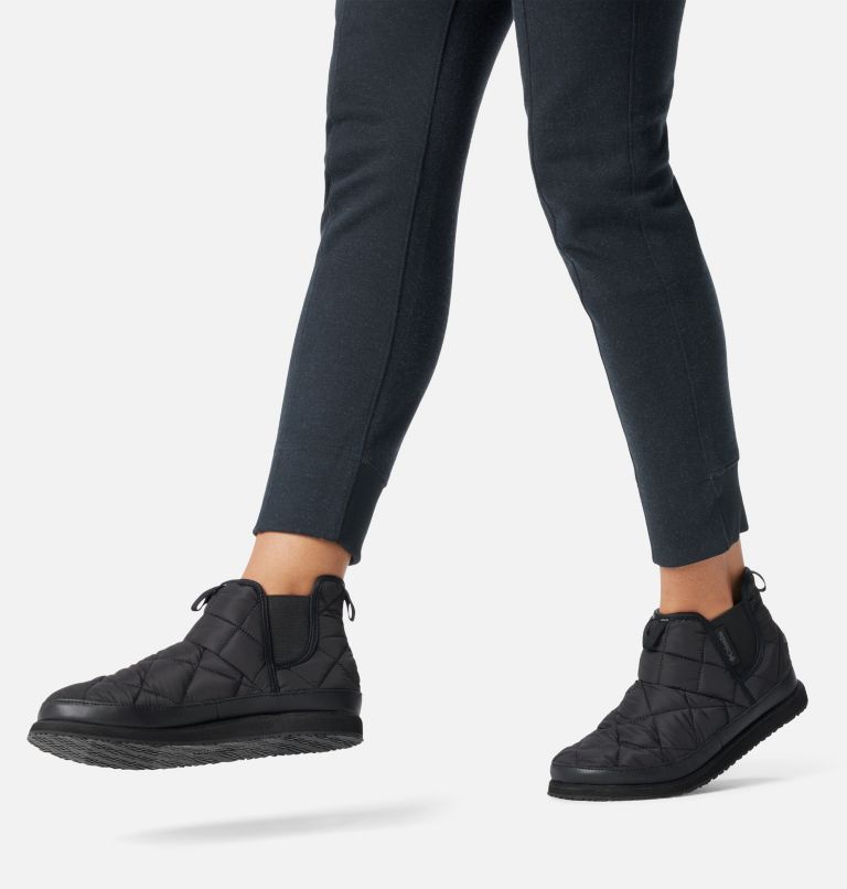 Thumbnail: Women's Omni-Heat Lazy Bend Weekender Shoe, Color: Black, Graphite, image 10