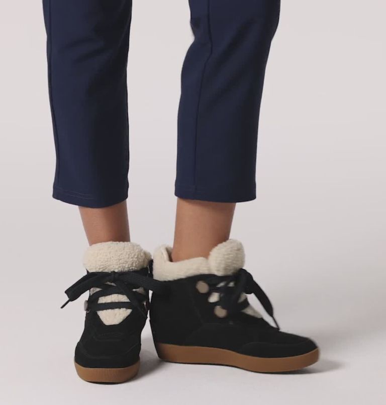 Chaussures compensées douillettes Out N About pour femme, Color: Black, White