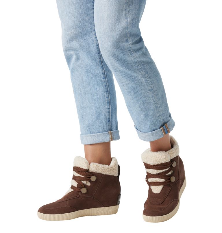 Thumbnail: Women's Out N About Cozy Wedge, Color: Tobacco, Natural, image 7