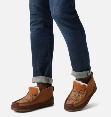 Men's Manawan II Moc Slipper, Color: Elk, Tobacco