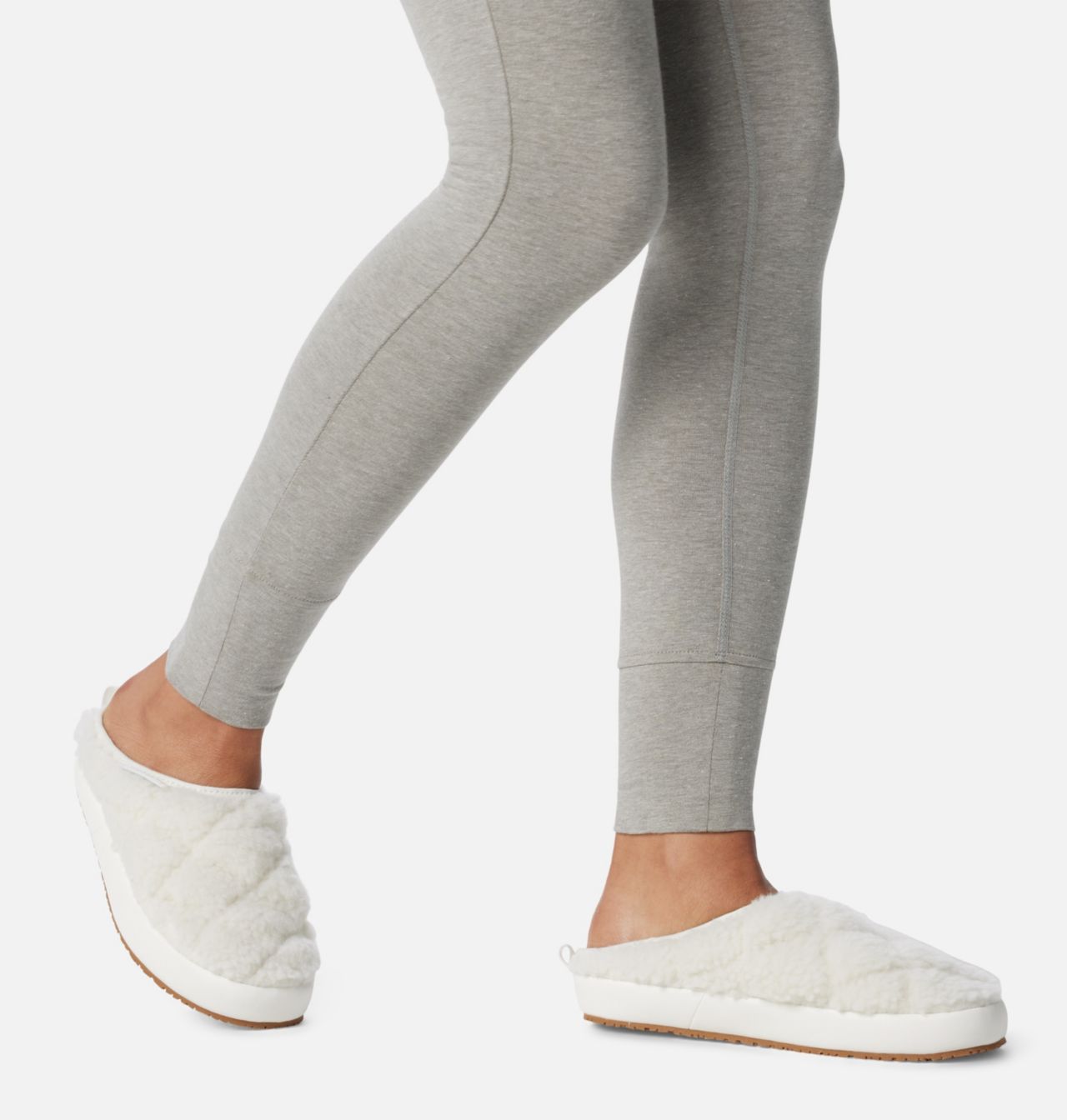 Women's Cozy Cabin Omni-Heat™ Lazy Bend™ Camper Shoe 11