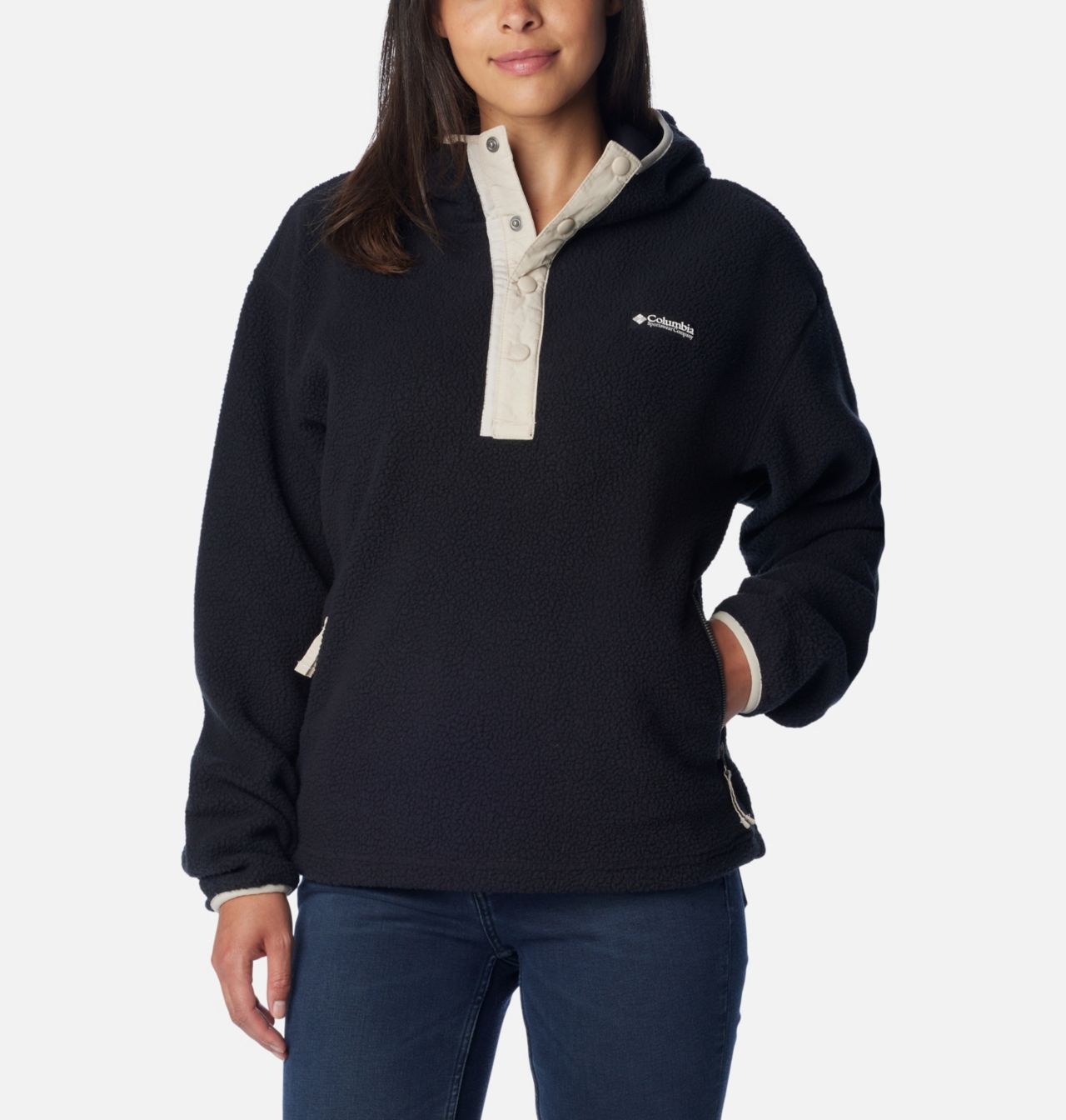 Women's Helvetia™ Pullover Hoodie 1