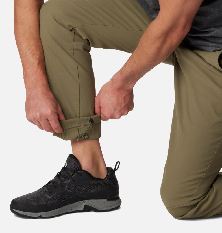 Women's Stretch Woven Tapered Cargo Pants - All in Motion™ Black M 