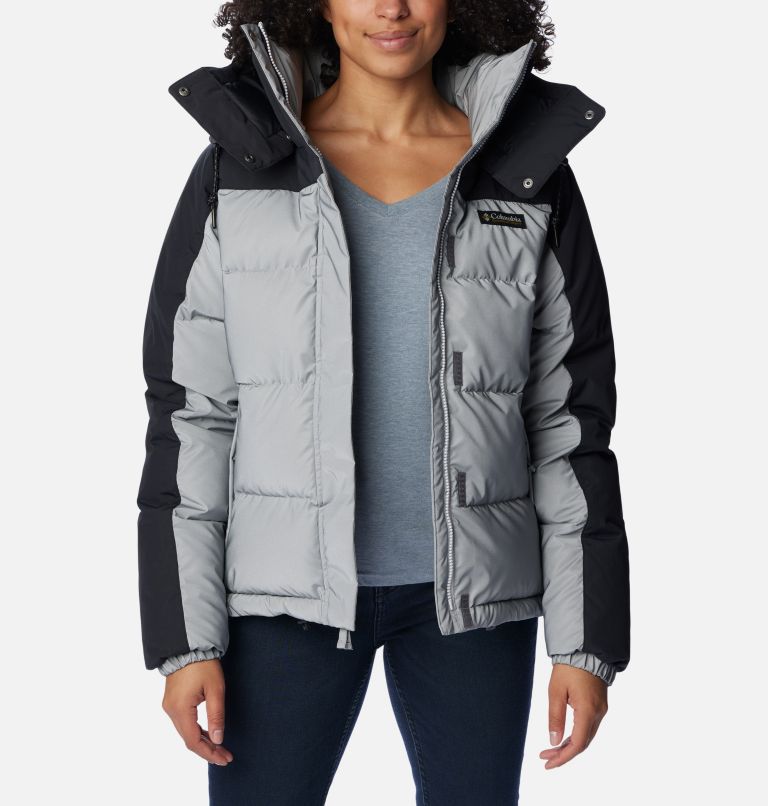 Women's Snowqualmie Jacket, Color: Silver Sheen, Black, image 9