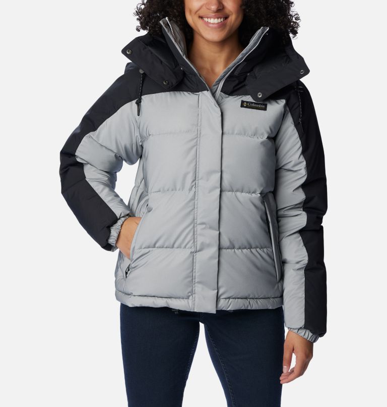 Women's Snowqualmie Jacket, Color: Silver Sheen, Black, image 1