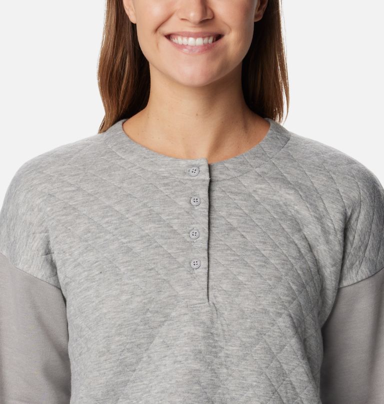 Thumbnail: Women's Hart Mountain Quilted Crew, Color: Light Grey Heather, image 4