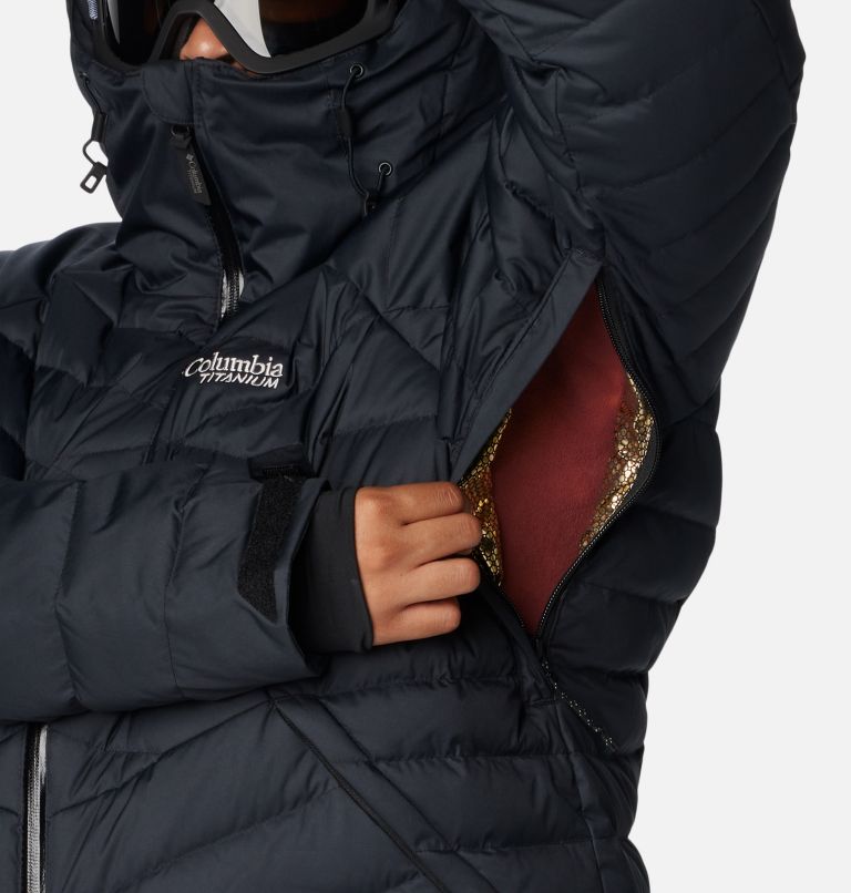 Columbia Roaring Fork down ski jacket in black