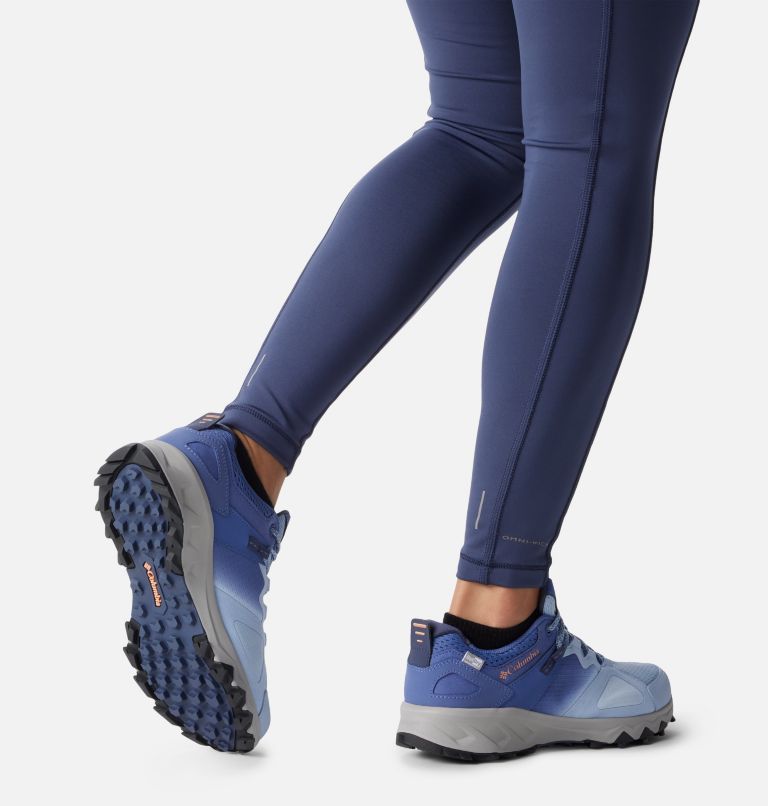Women's Peakfreak Hera OutDry Shoe, Color: Whisper, Apricot Fizz, image 10