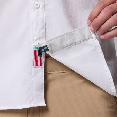 Close up of sunglasses wipe.