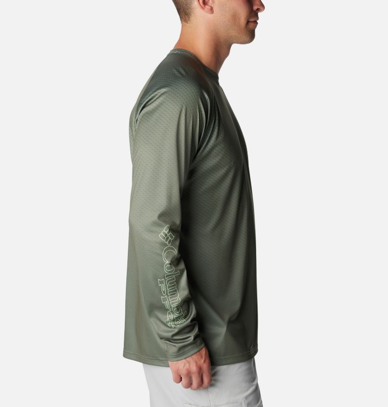 Men's PFG Super Terminal Tackle Super Fade Long Sleeve Shirt, Color: Cypress, Fish Hooks SFF, image 3