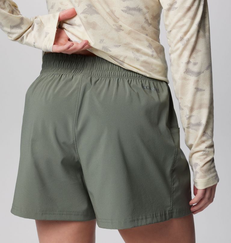 Thumbnail: Women's PFG Uncharted Shorts, Color: Cypress, image 6