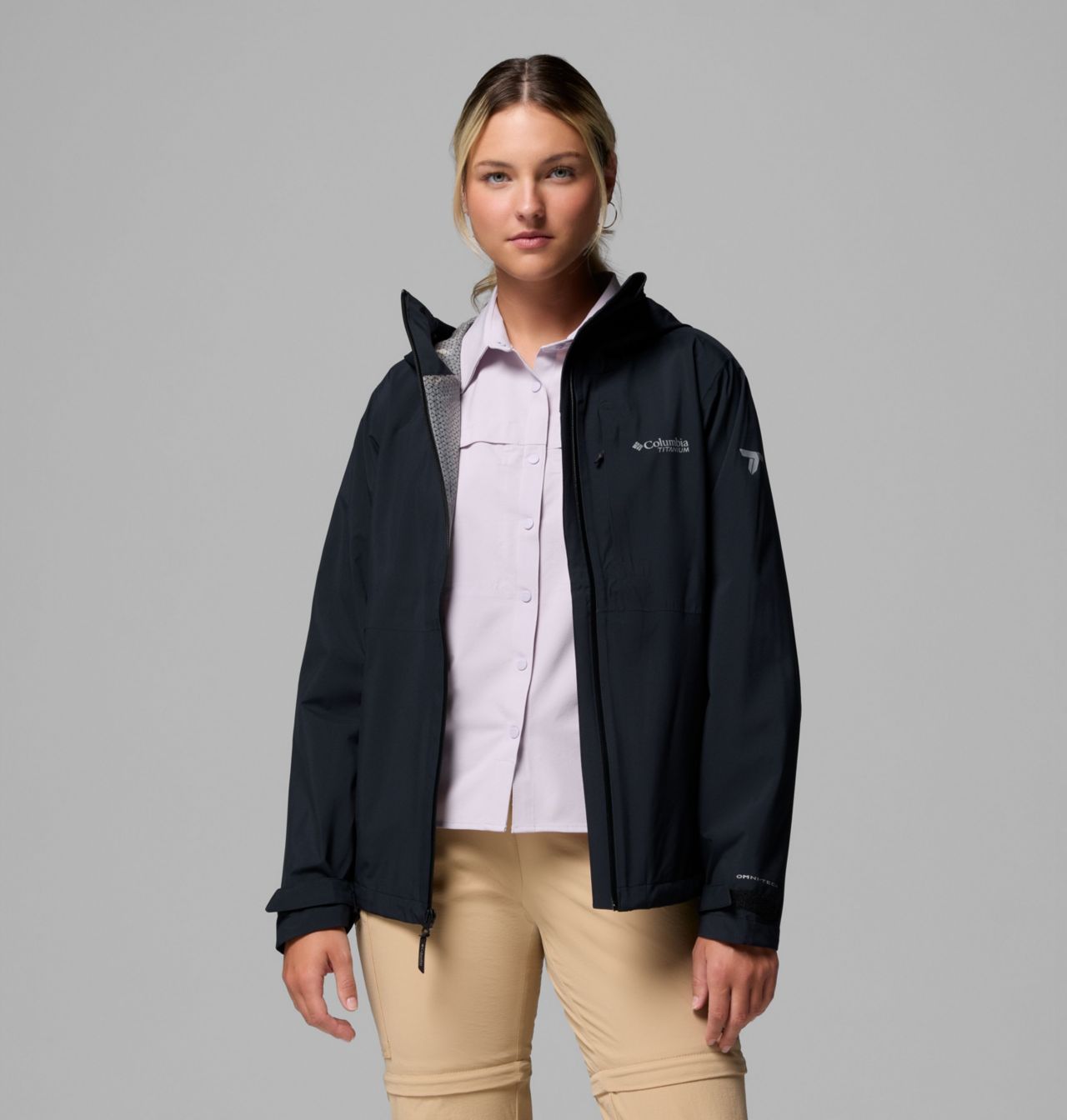 Women's Omni-Tech™ AmpliDry™ II Shell 5