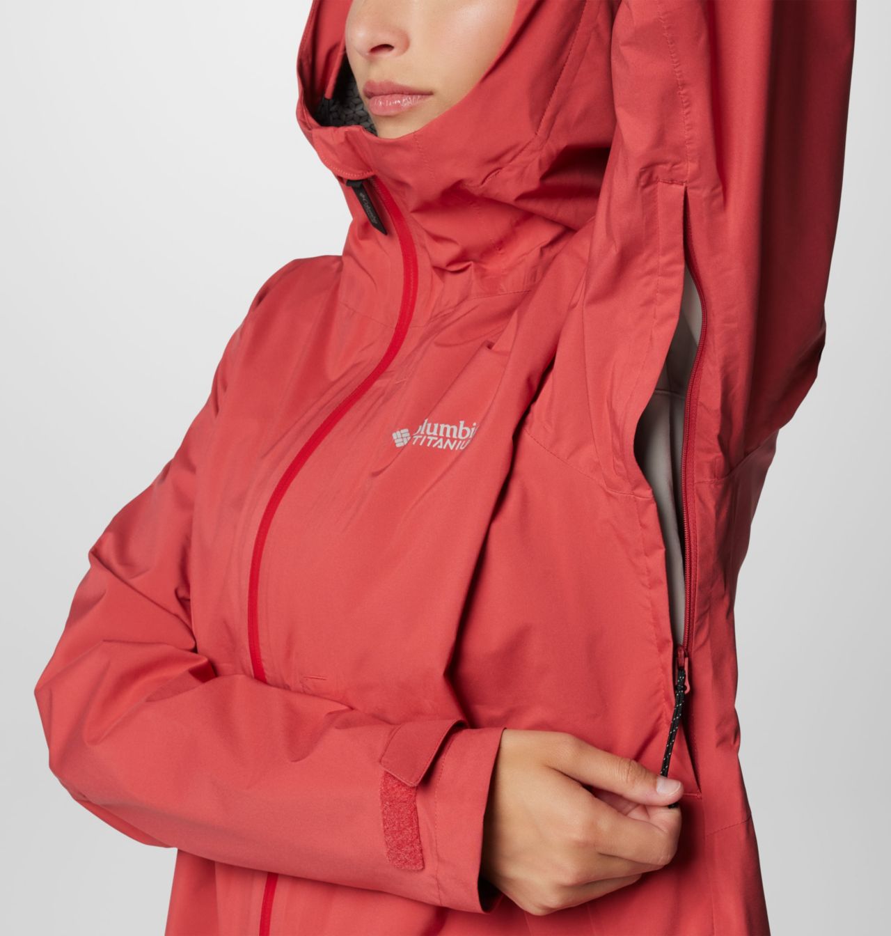 Women's Omni-Tech™ AmpliDry™ II Shell 8