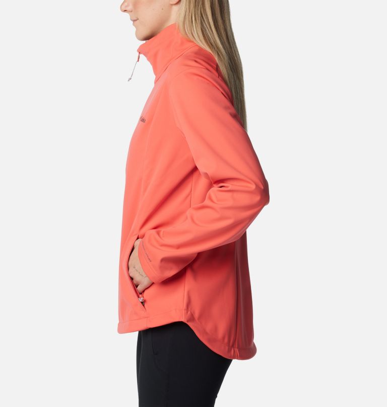 Women's Malta Springs Softshell Hiking Jacket, Color: Juicy, image 3
