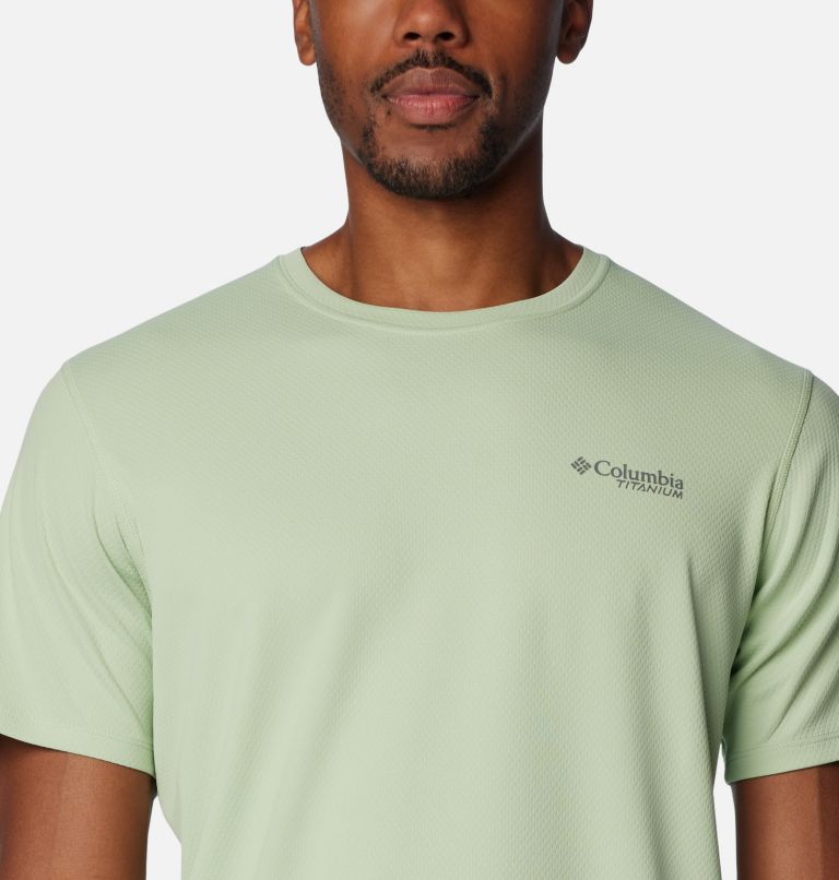 Thumbnail: Men's Summit Valley Shore Sleeve Crew Shirt, Color: Sage Leaf, image 4