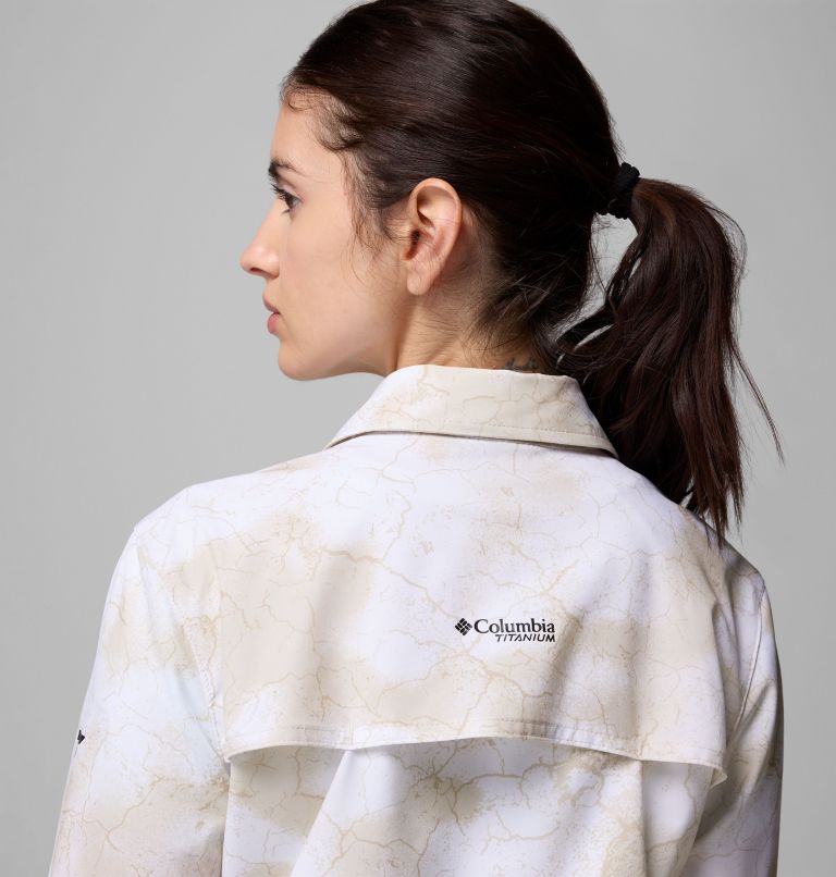 Women's Summit Valley Woven Shirt, Color: Sea Salt Cracked Earth, image 5
