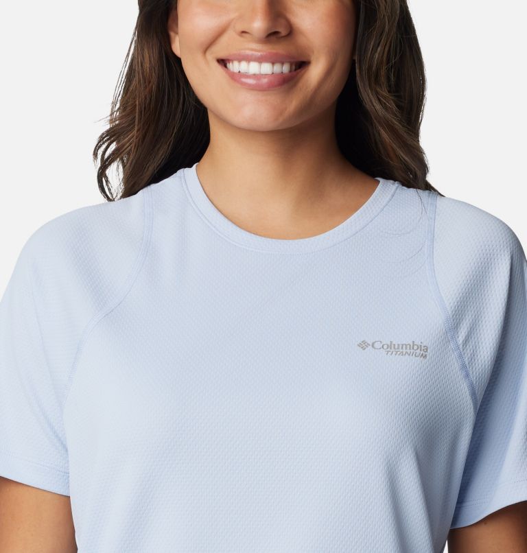 Thumbnail: Women's Summit Valley Short Sleeve Crew, Color: Whisper, image 4
