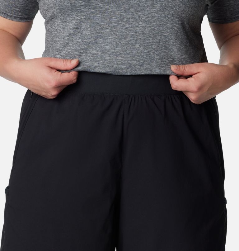 Thumbnail: Women's Leslie Falls Long Shorts - Plus Size, Color: Black, image 4