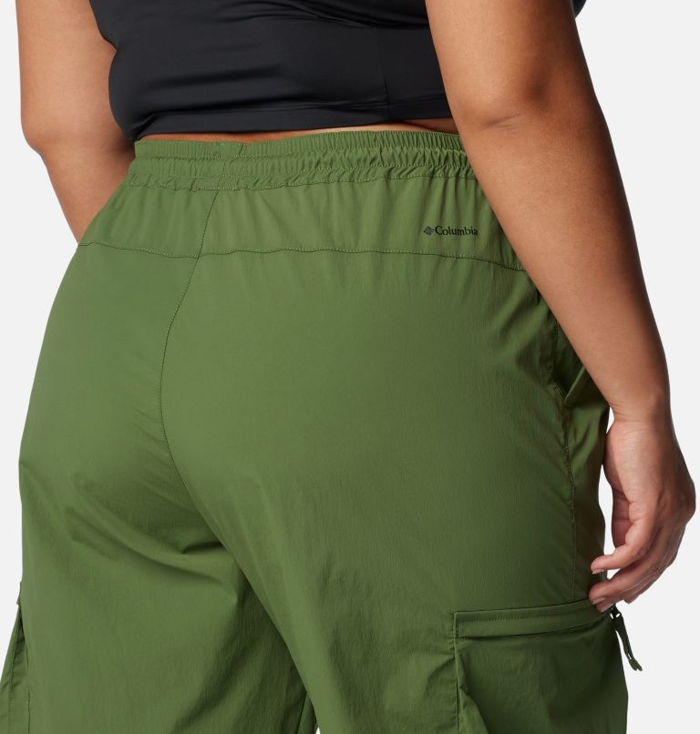 Thumbnail: Women's Boundless Trek Cargo Pants - Plus Size, Color: Canteen, image 5