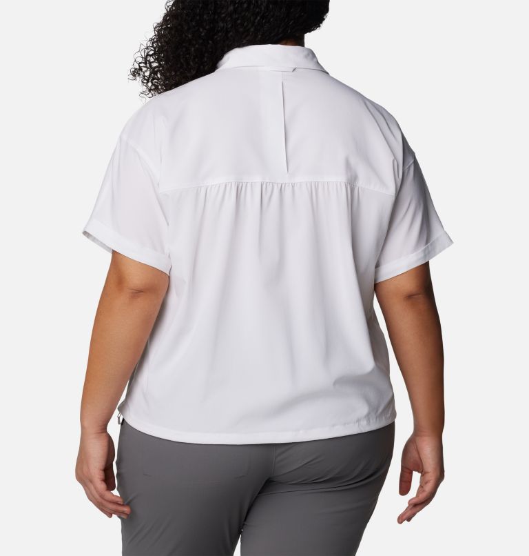 Thumbnail: Women's Boundless Trek Short Sleeve Button Up - Plus Size, Color: White, image 2