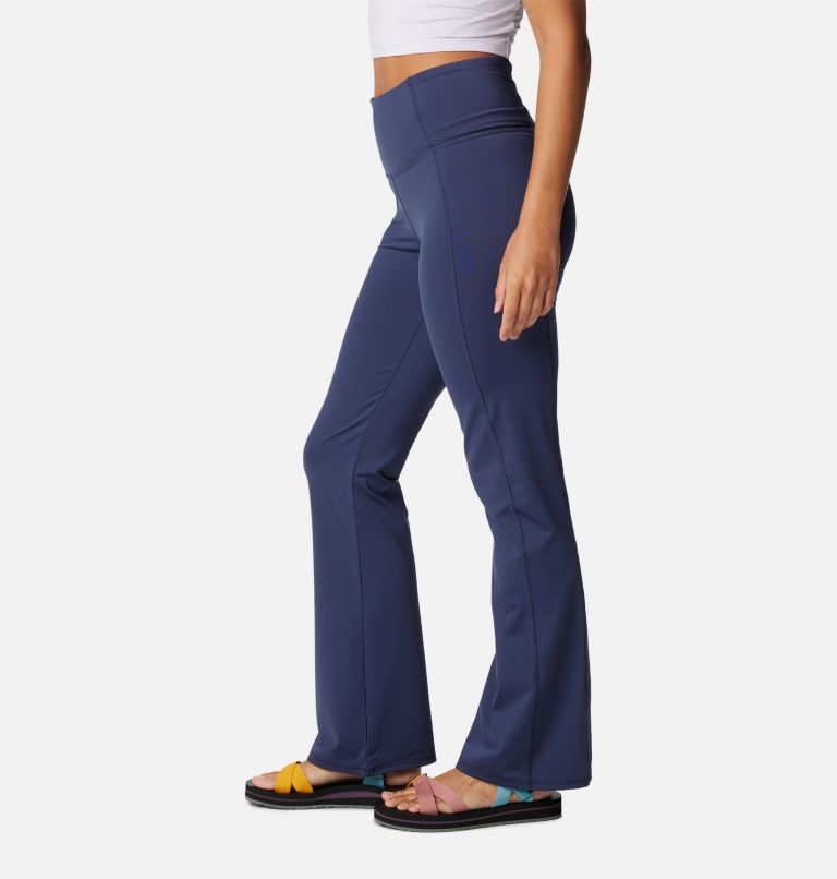 Women's Boundless Trek Bootcut Leggings, Color: Nocturnal, image 3
