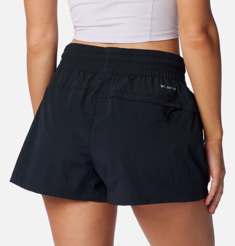 Thumbnail: Women's Boundless Trek Active Shorts, Color: Black, image 5