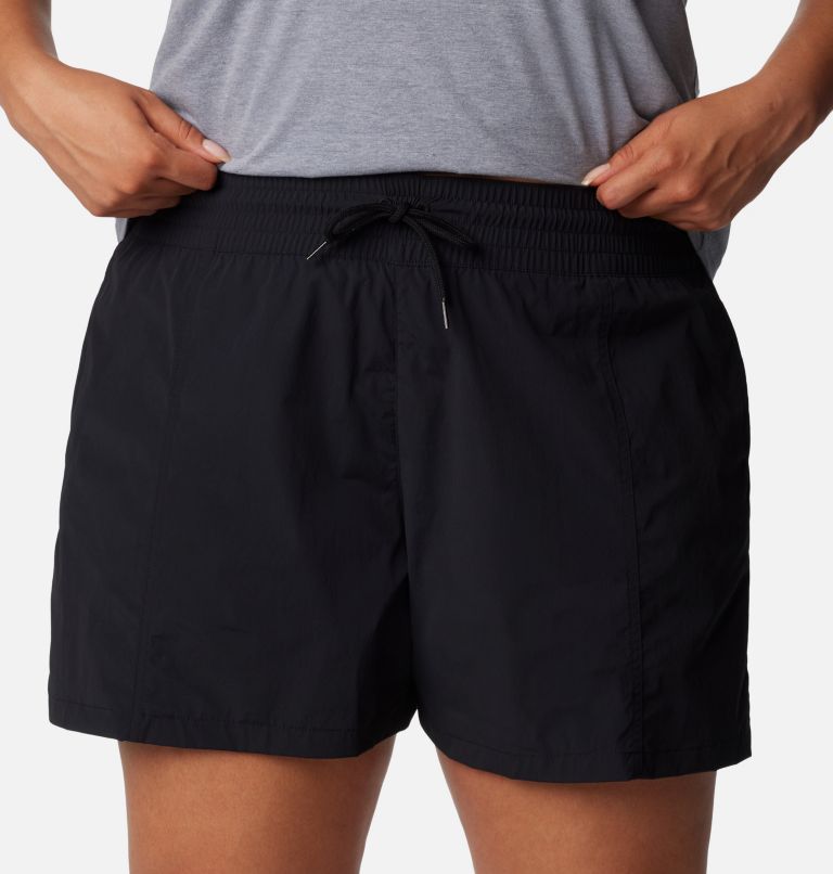 Thumbnail: Women's Boundless Trek Active Shorts - Plus Size, Color: Black, image 4