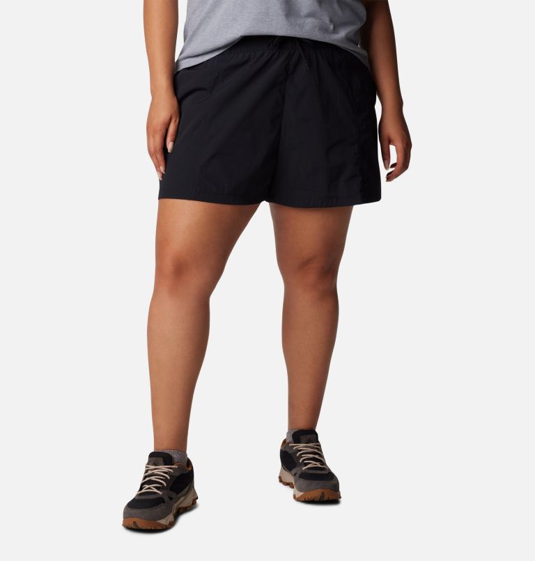 Thumbnail: Women's Boundless Trek Active Shorts - Plus Size, Color: Black, image 1