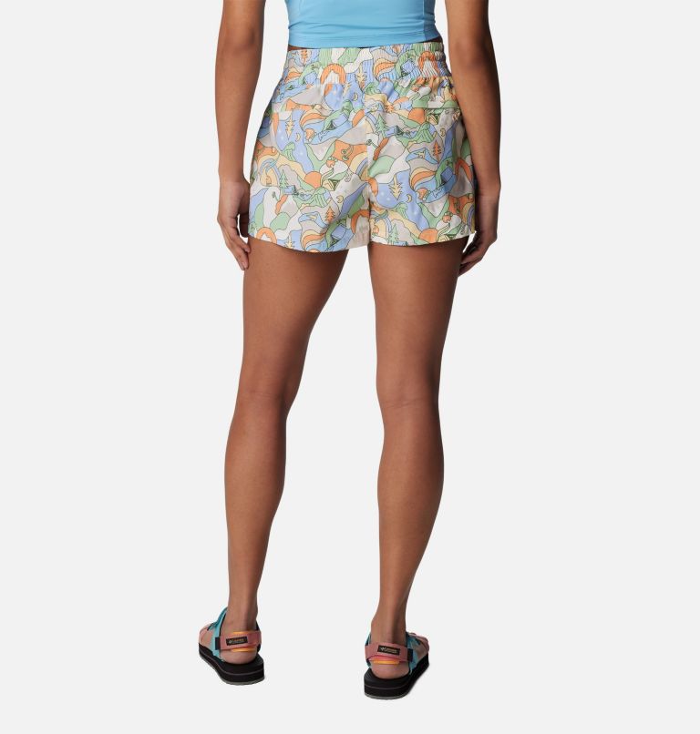Women's Boundless Trek Active Cargo Shorts, Color: Dark Stone Epicamp, image 2