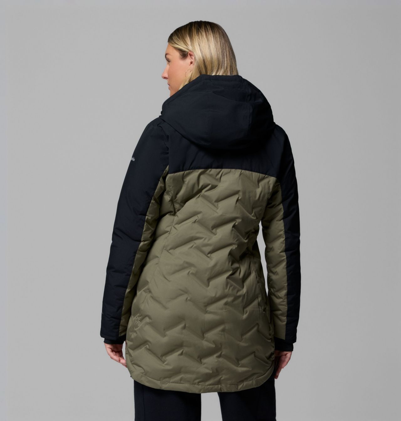 Women's Mountain Croo™ III Mid Down Jacket 2
