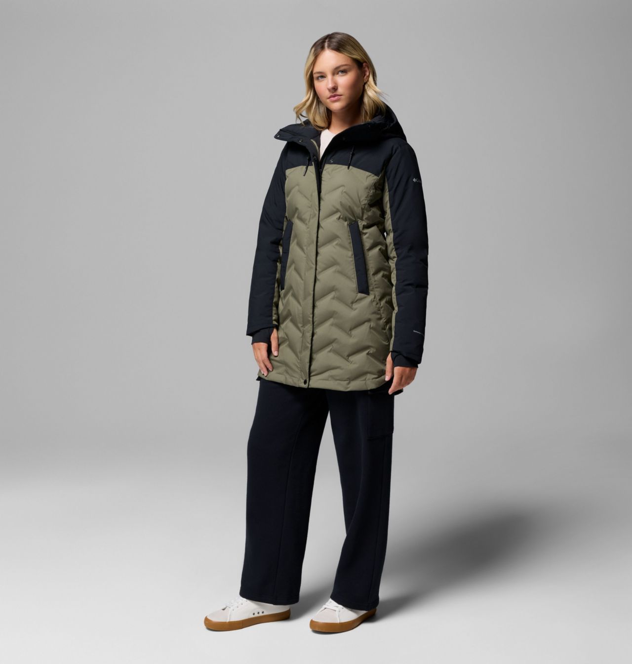 Women's Mountain Croo™ III Mid Down Jacket 2