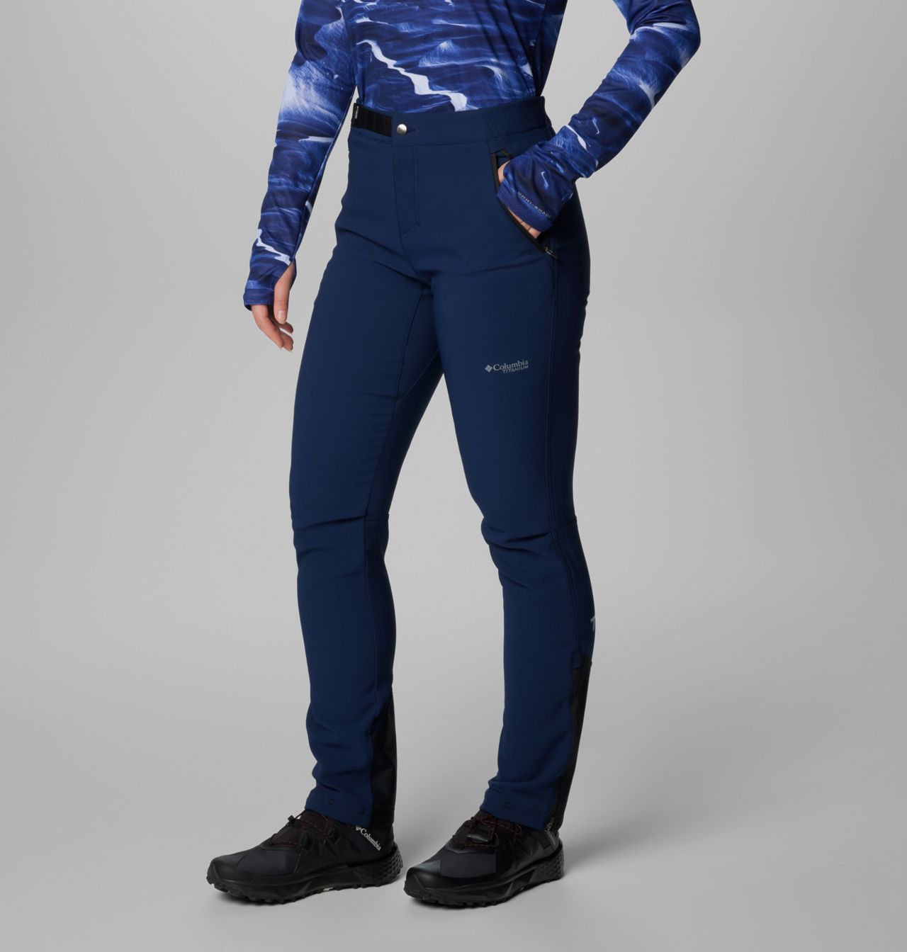 Women's Vast Canyon™ Omni-Heat™ Infinity Softshell Pants 4