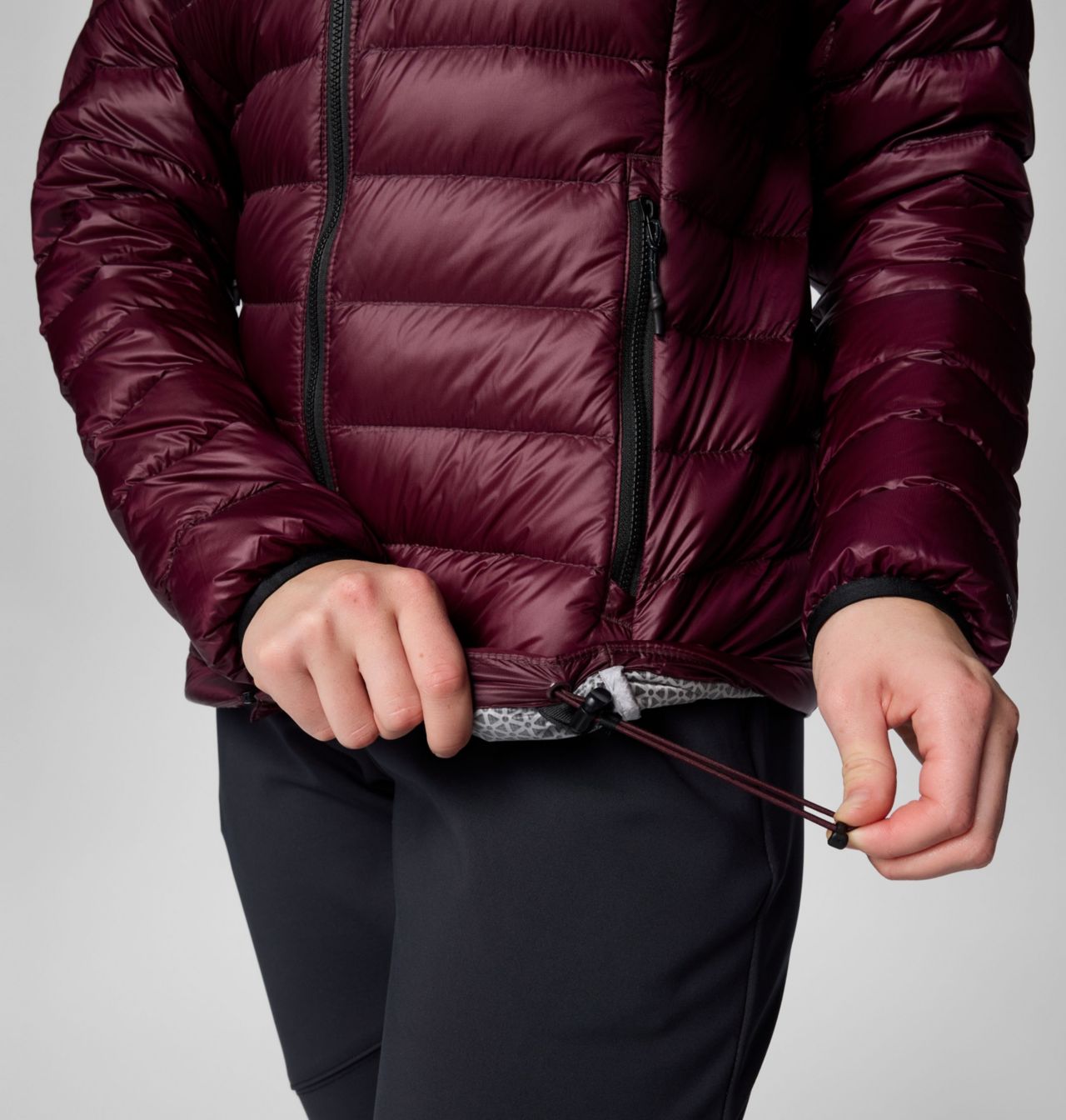 Women's Arctic Crest™ Down Jacket | 607 | M 9