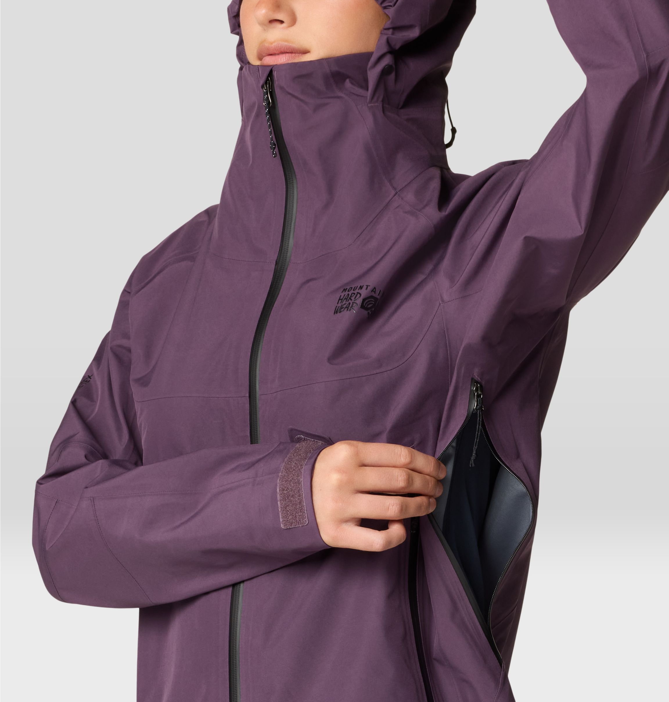 Women's Trailverse™ GORE-TEX Jacket | Mountain Hardwear Women's Trailverse™ GORE-TEX Jacket | Mountain Hardwear