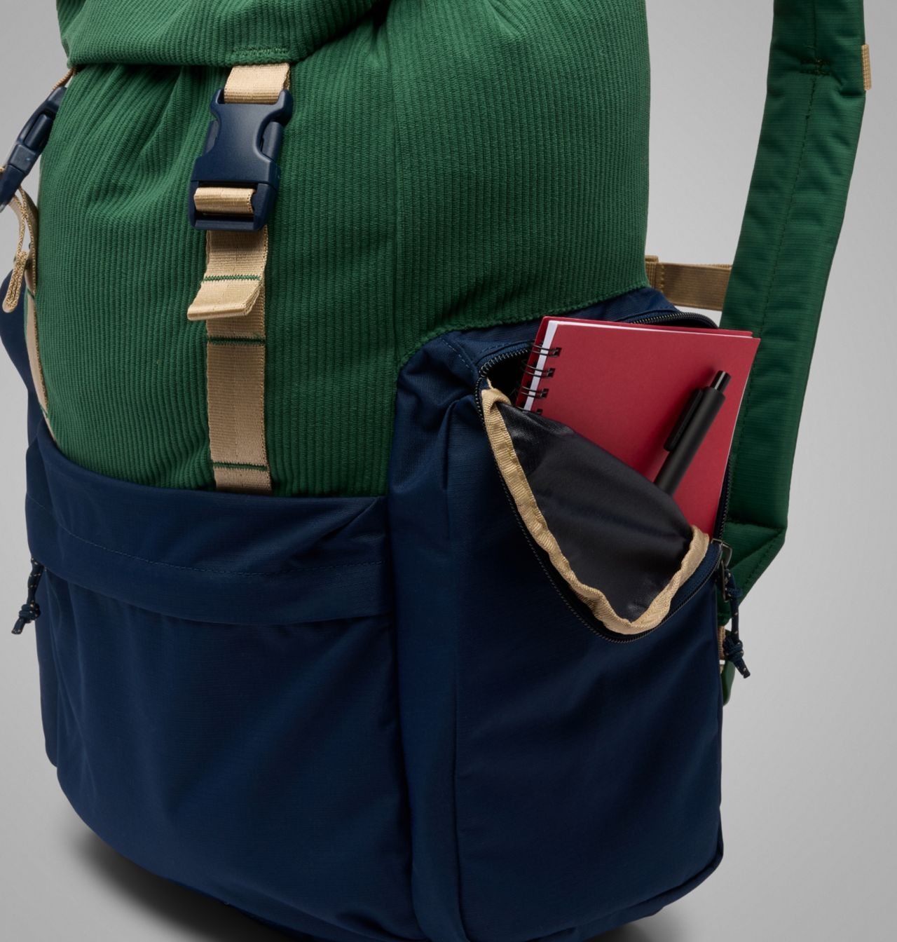 Trail Traveler™ 28L Rucksack 10