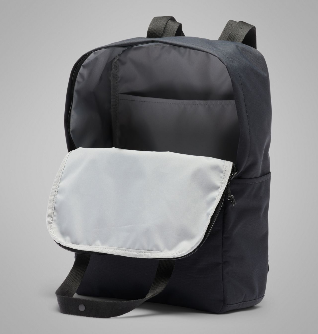 Trail Traveler™ 18L Backpack 3