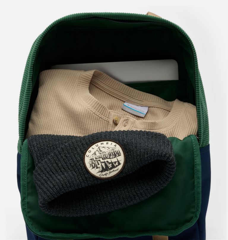 Trail Traveler 18L Backpack, Color: Rain Forest, Collegiate Navy, image 7