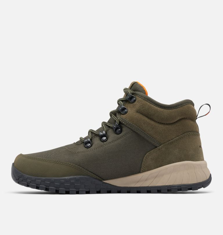Zapatillas para caminar impermeables de media caña Fairbanks II para hombre, Color: Deep Olive, Desert Sun, image 6