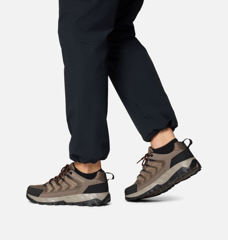 Men's Strata Trail Low Shoe, Color: Mud, Tangy Orange, image 10