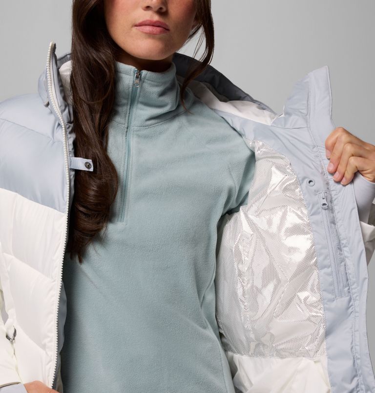 Chaqueta de esquí con aislamiento Abbott Peak para mujer, Color: Sea Salt, Cirrus Grey, image 11