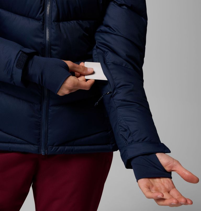 Women's Abbott Peak II Insulated Jacket, Color: Collegiate Navy, Rich Wine, Eraser Pink, image 9