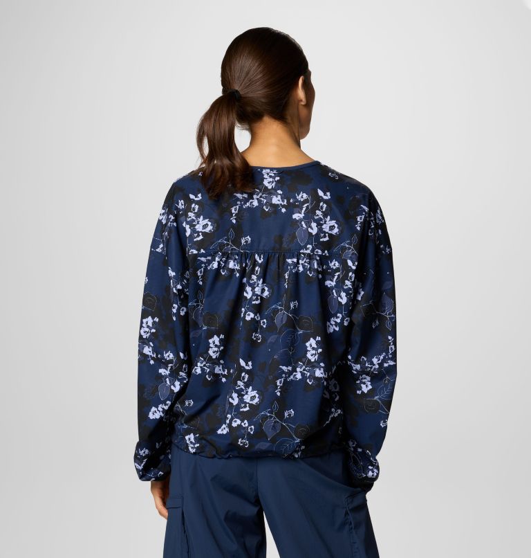 Women's Boundless Avenue Printed Top, Color: Collegiate Navy Shadowvines, image 2