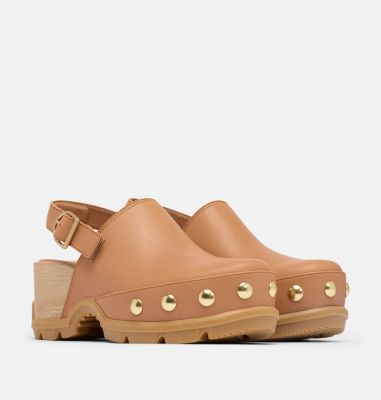 ROAM’N CLOG RVT Women's Clog, Color: Tawny Buff, Gum 17, image 2